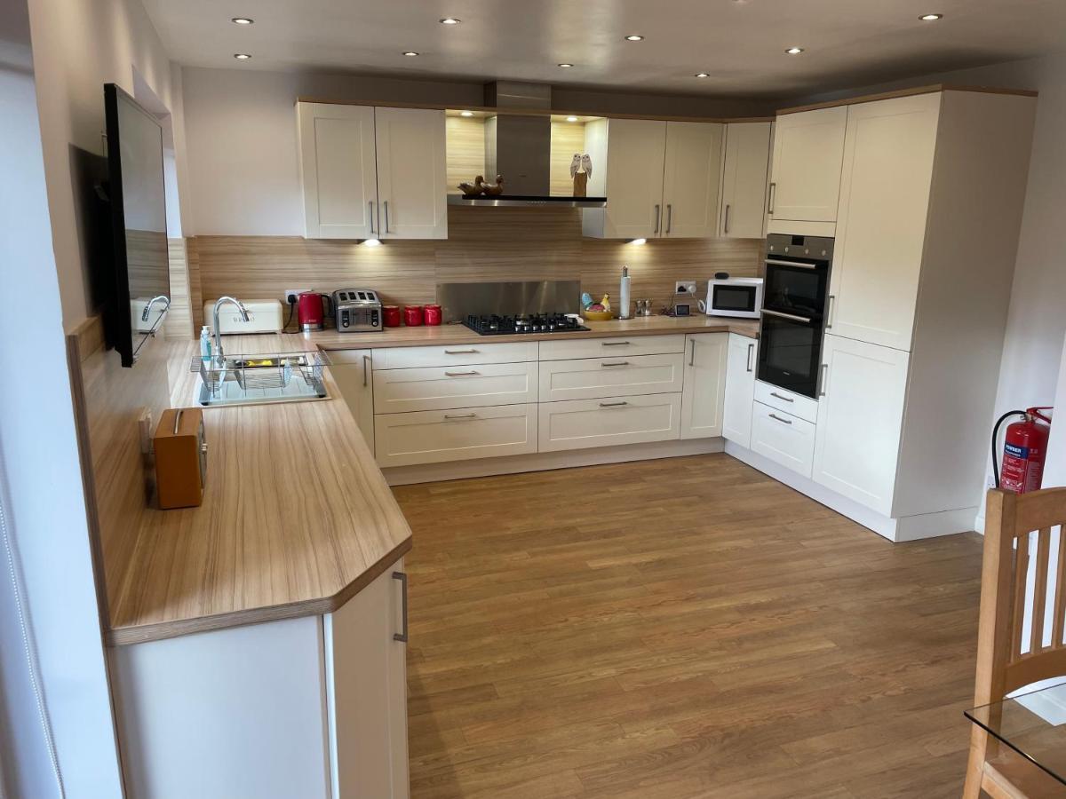 'Sounion' - Fabulous, Spacious Modern House With Large Private Garden In Leafy Lytham Lytham St Annes Buitenkant foto