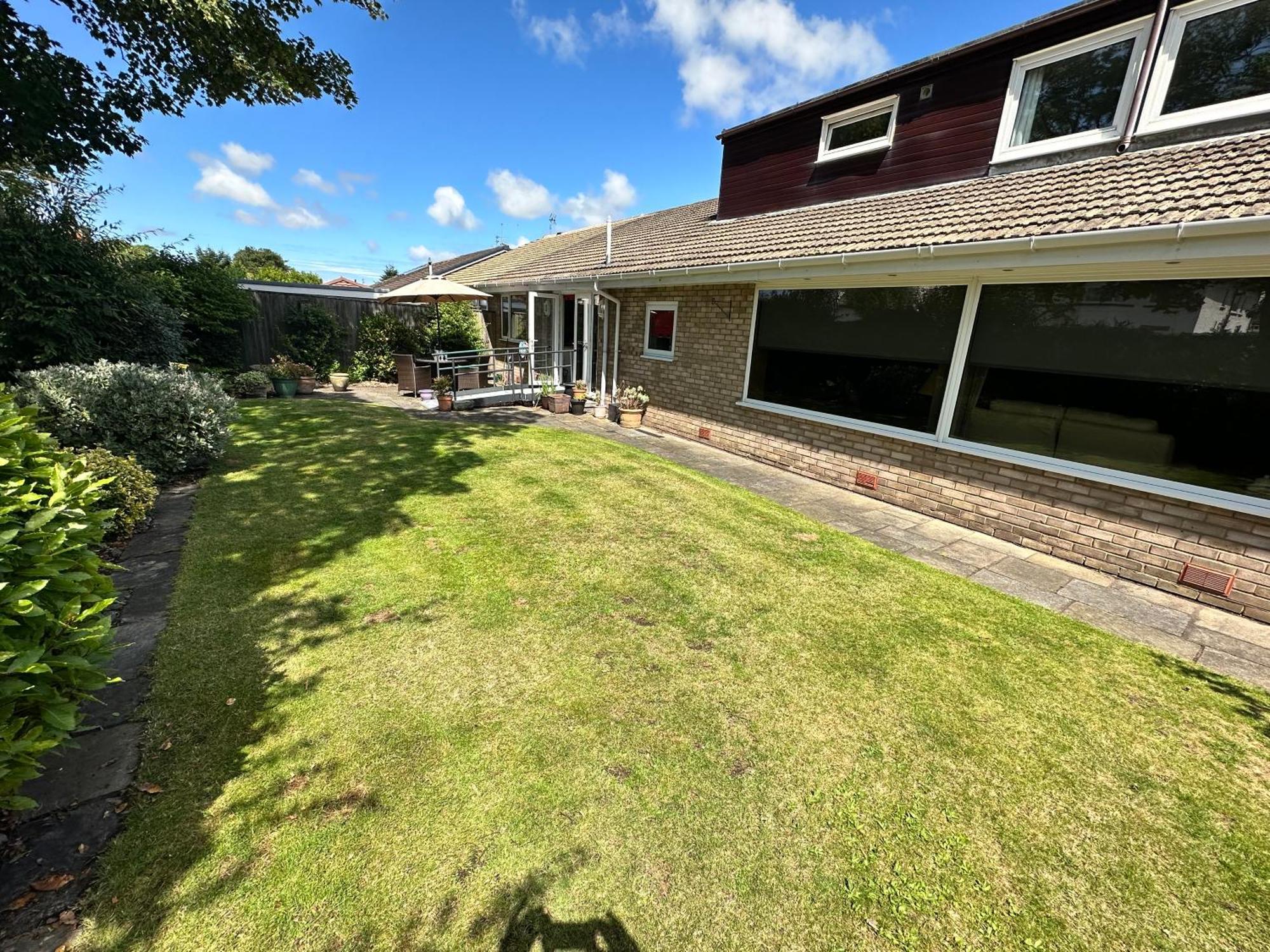 'Sounion' - Fabulous, Spacious Modern House With Large Private Garden In Leafy Lytham Lytham St Annes Buitenkant foto